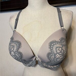 Victoria's Secret Gray Lace Dream Angels Bra
